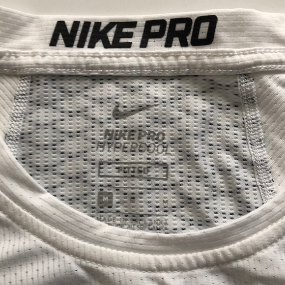 Nike Pro Shirt (men’s) - Picture 4 of 7